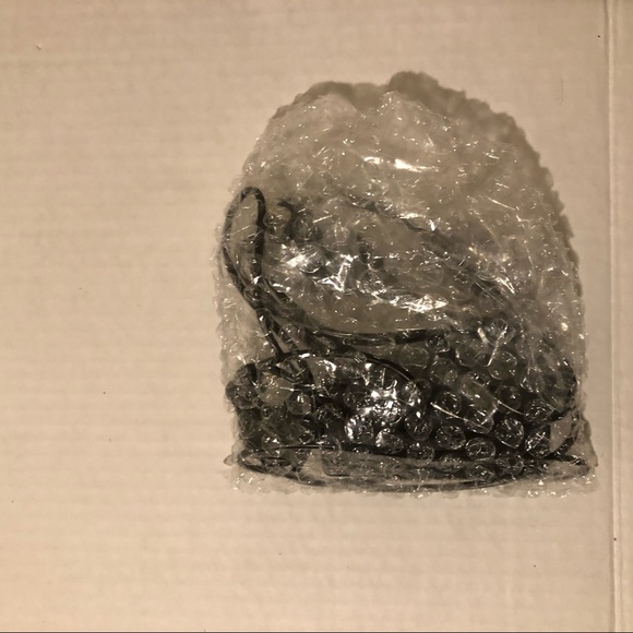 Nwot Replacement Ac adapter model BA44-00286A - Picture 5 of 8